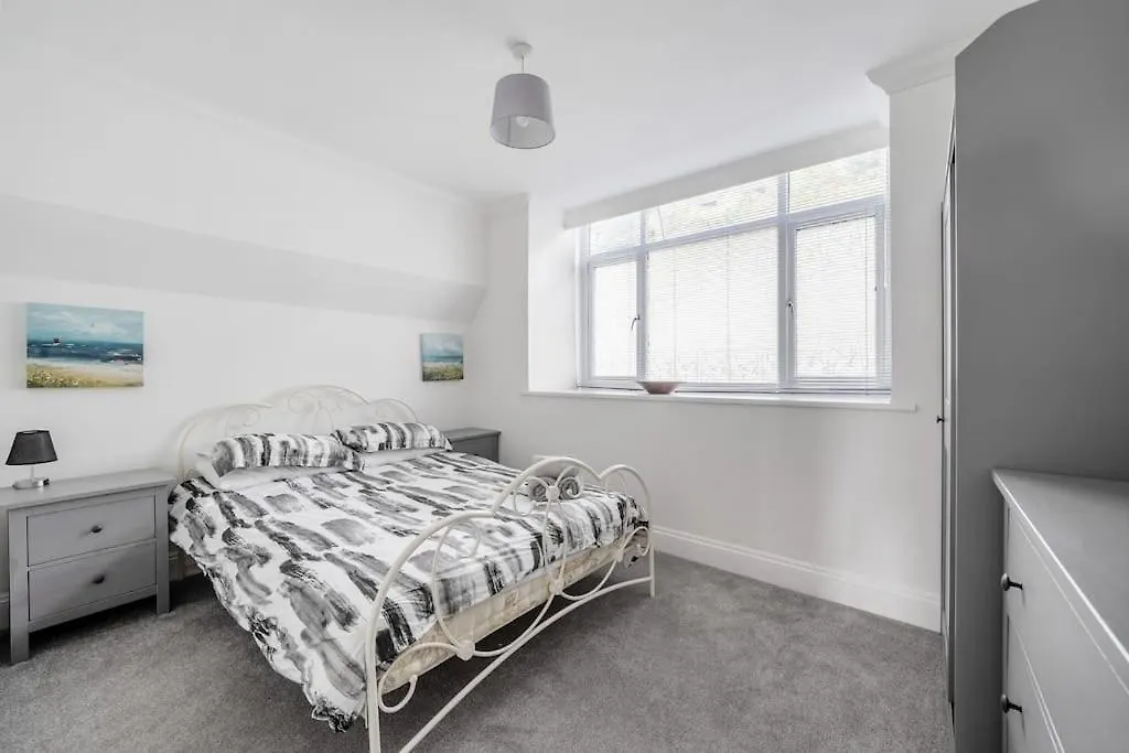 본머스 Bournecoast - Upper Ground Floor Flat With Sea Views - Fm3441 아파트