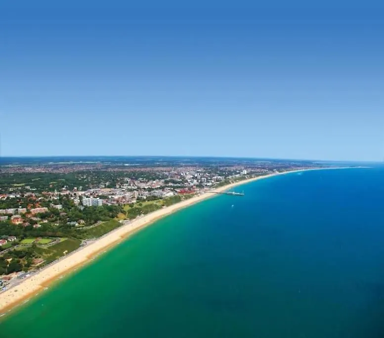Bournecoast - Upper Ground Floor Flat With Sea Views - Fm3441 Apartment Bournemouth